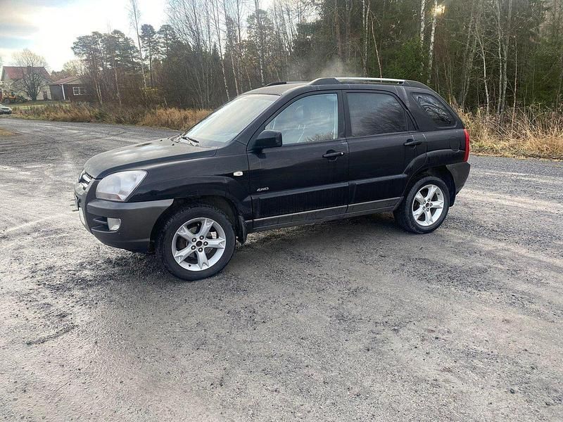 Svart Begagnad 2005 Kia Sportage SUV | 22 500 kr (Bra pris) - Bild 1/4
