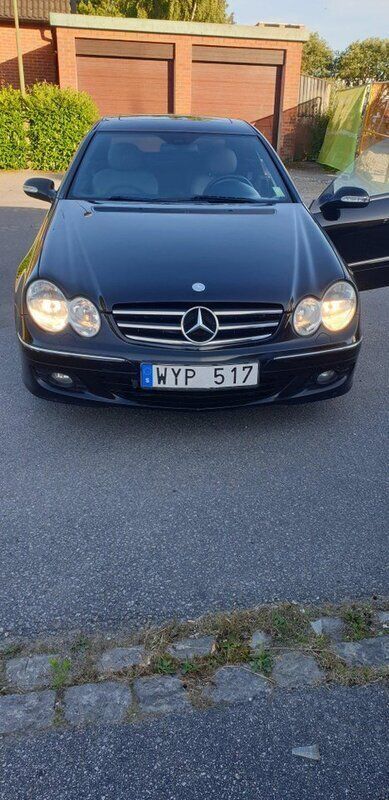 Svart Begagnad 2006 Mercedes CLK200 Avantgarde Sportkupé | 49 000 kr (Bra pris) - Bild 1/4