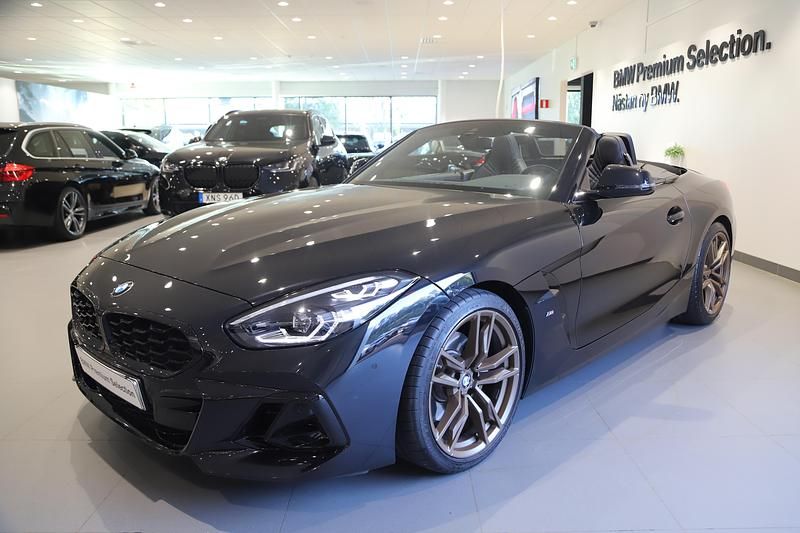 Begagnad BMW Z4 M Sport 200 HK (147 kW) 2023 Svart Cab