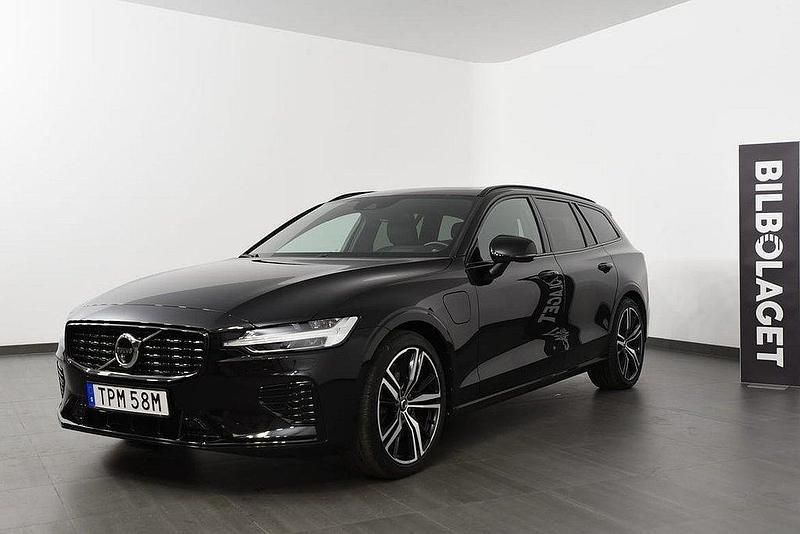 Svart Begagnad 2022 Volvo V60 R-Design Kombi | 459 800 kr (Lite dyr) - Bild 1/4