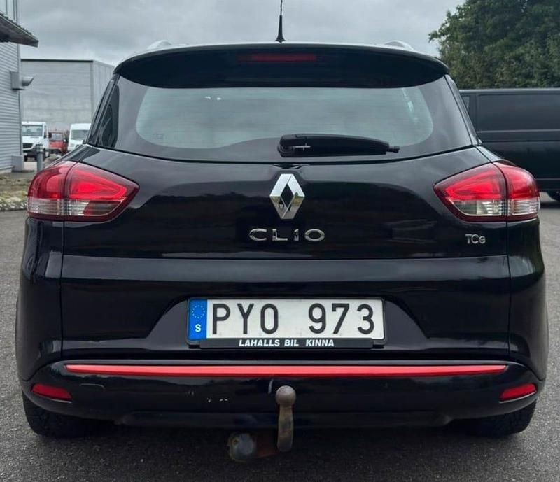 Begagnad Renault Clio IV 90 HK (66 kW) 2014 Svart Kombi