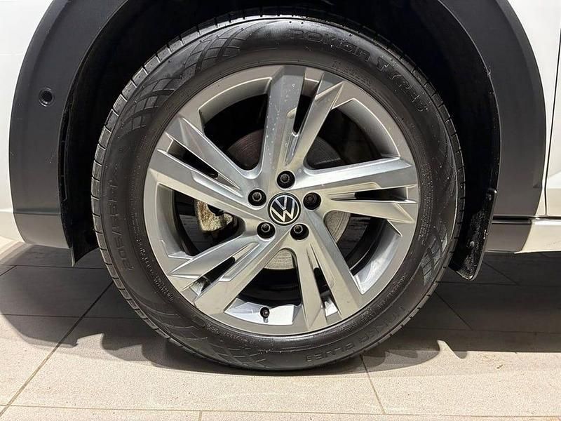 Begagnad VW Taigo 112 HK (82 kW) 2024 Vit SUV