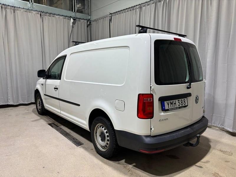 Begagnad VW Caddy Maxi 102 HK (75 kW) 2017 Vit Minibuss