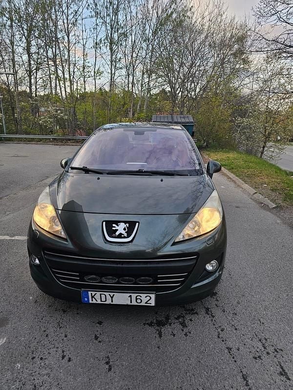 Begagnad 2009 Peugeot 207 Halvkombi | 27 000 kr (Marknadspris) - Bild 1/4