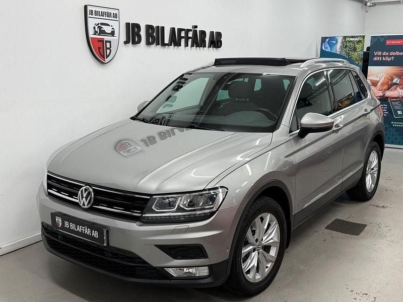 Silver Begagnad 2017 VW Tiguan SUV | 214 700 kr (Marknadspris) - Bild 1/4