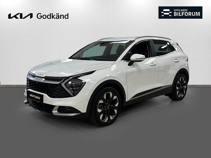 Vit Begagnad 2023 Kia Sportage Advance SUV | 389 000 kr (Marknadspris) - Bild 1/4
