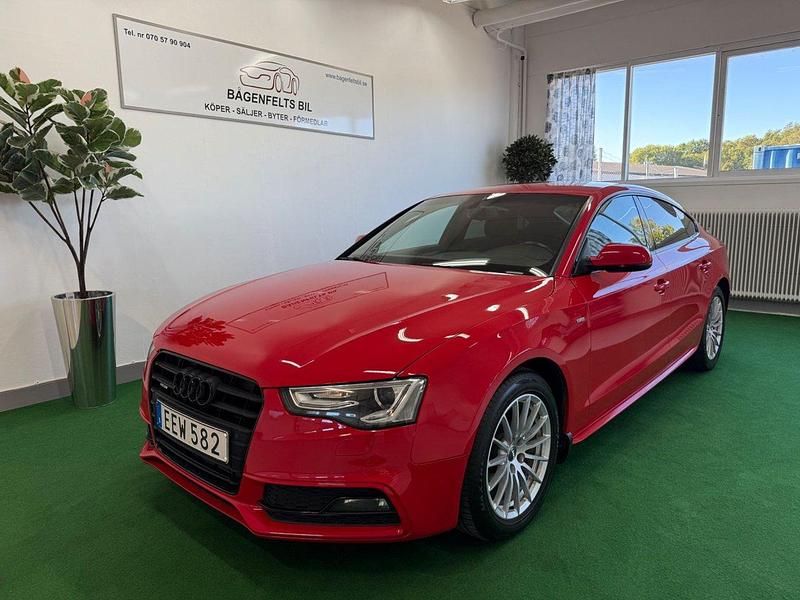 Röd Begagnad 2014 Audi A5 Sportback Halvkombi | 165 900 kr (Lite dyr) - Bild 1/4