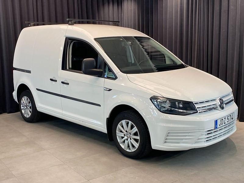 Vit Begagnad 2016 VW Caddy Minibuss | 114 000 kr (Marknadspris) - Bild 1/4