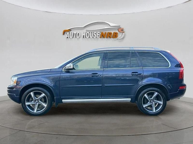 Blå Begagnad 2014 Volvo XC90 R-Design SUV | 159 900 kr (Marknadspris) - Bild 1/4