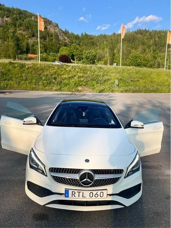 Begagnad Mercedes CLA200 AMG 136 HK (100 kW) 2018