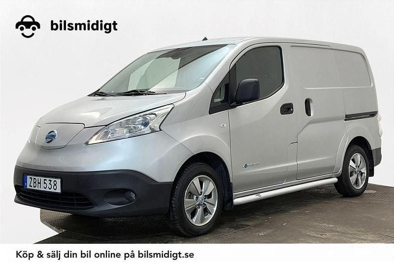 Silver Begagnad 2018 Nissan e-NV200 Van | 98 900 kr (Bra pris) - Bild 1/1