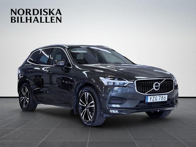 Mörkgrå (grå) Begagnad 2017 Volvo XC60 Momentum SUV | 289 795 kr (Marknadspris) - Bild 1/4