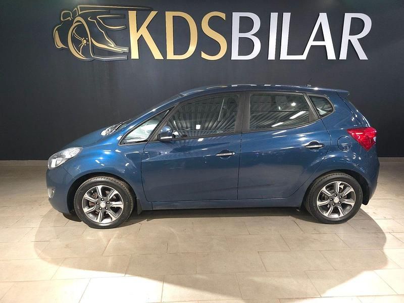 Blå Begagnad 2016 Hyundai ix20 Comfort Minibuss | 89 500 kr (Marknadspris) - Bild 1/4