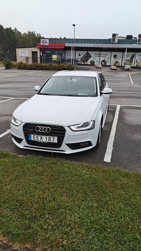 Vit Begagnad 2014 Audi A4 Kombi | 90 000 kr (Bra pris) - Bild 1/4