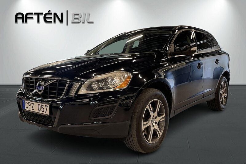 Svart Begagnad 2013 Volvo XC60 Momentum SUV | 119 800 kr (Superpris) - Bild 1/3