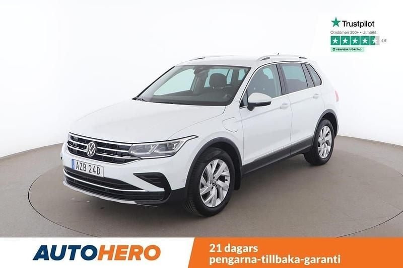 Vit Begagnad 2022 VW Tiguan Elegance SUV | 356 000 kr (Bra pris) - Bild 1/4