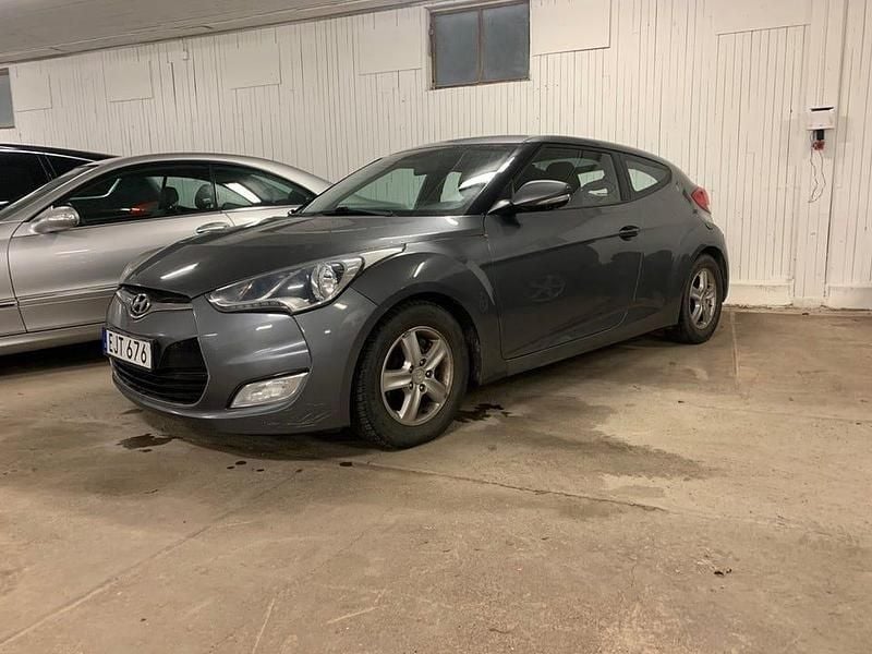 Begagnad Hyundai Veloster 140 HK (102 kW) 2012 Grå Halvkombi