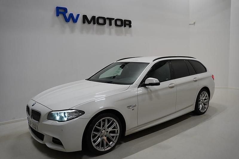 Begagnad BMW 520 M Sport 190 HK (139 kW) 2017 Vit Kombi