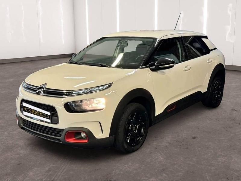 Begagnad Citroën C4 Cactus PureTech 110 HK (80 kW) 2018 Vit Halvkombi