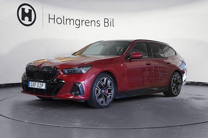 Begagnad BMW i5 M Sport 442 kW (601 HK) 2024 Röd/orange Sedan