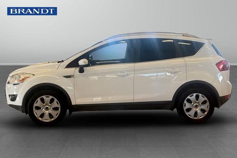 Begagnad Ford Kuga Titanium 165 HK (121 kW) 2011 Vit SUV