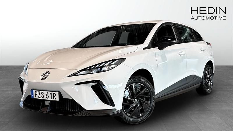 Vit (blue) Begagnad 2022 MG MG4 EV Halvkombi | 259 900 kr (Marknadspris) - Bild 1/4