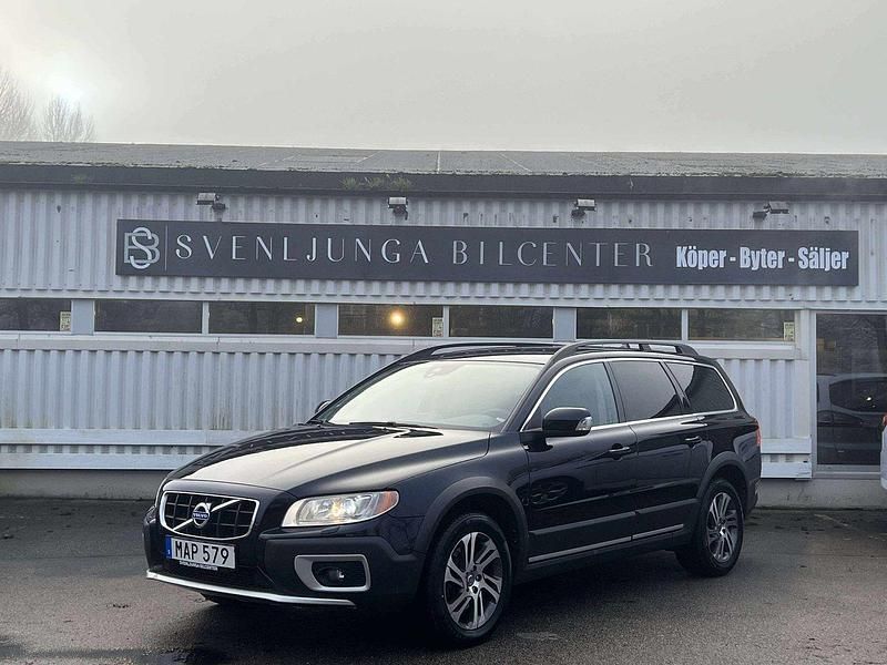 Svart Begagnad 2012 Volvo XC70 Summum Kombi | 139 900 kr (Marknadspris) - Bild 1/4