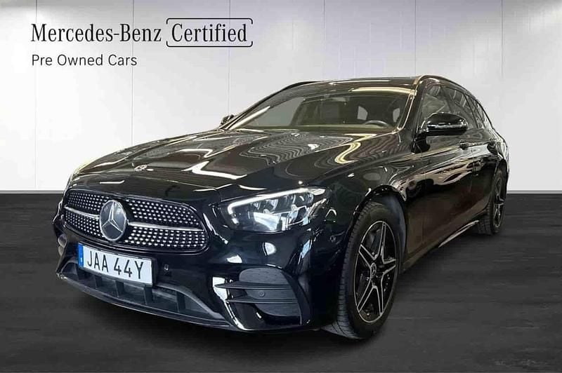 Svart Begagnad 2022 Mercedes E300 AMG Kombi | 389 000 kr - Bild 1/1
