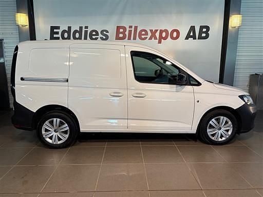 Begagnad VW Caddy 75 HK (55 kW) 2022 Vit Minibuss