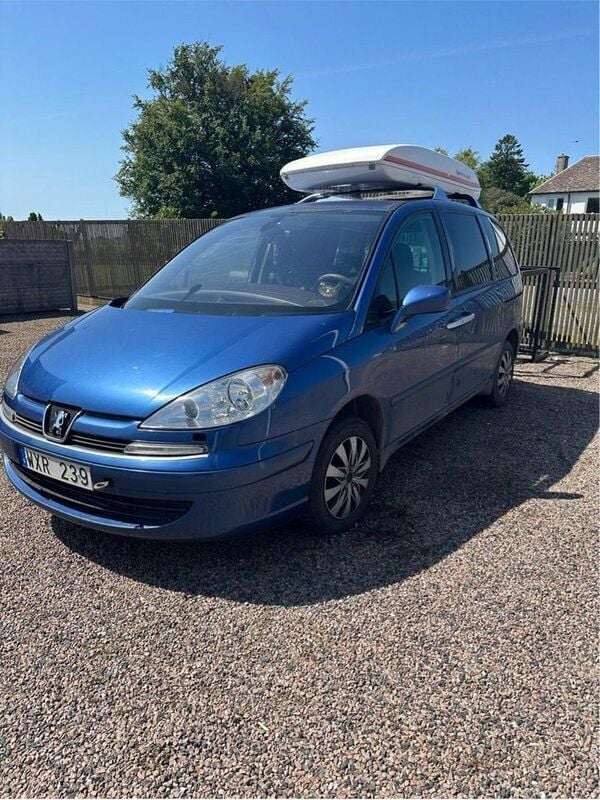 Blå Begagnad 2005 Peugeot 807 Minibuss | 7 500 kr - Bild 1/4