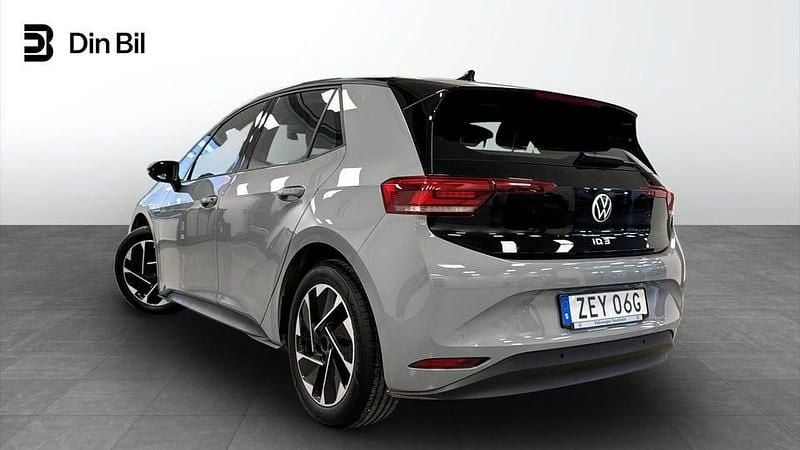 Begagnad VW ID.3 Pro Performance 150 kW (204 HK) 2022 Moonstone grey black Halvkombi