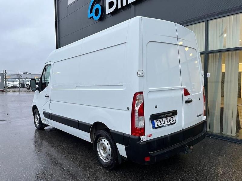 Begagnad Renault Master 126 HK (92 kW) 2012 Vit Van
