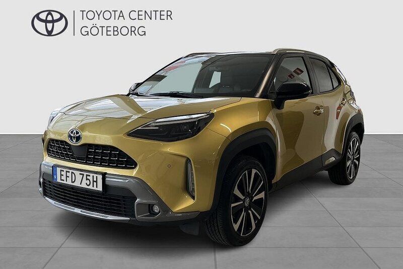 Gul Begagnad 2021 Toyota Yaris Cross Edition SUV | 309 900 kr (Marknadspris) - Bild 1/2