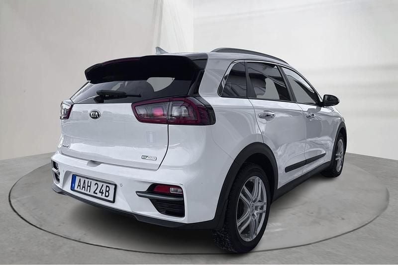 Begagnad Kia e-Niro Advance 150 kW (204 HK) 2019 Vit SUV