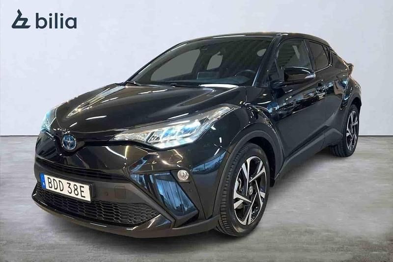 Svart Begagnad 2022 Toyota C-HR SUV | 269 900 kr - Bild 1/1