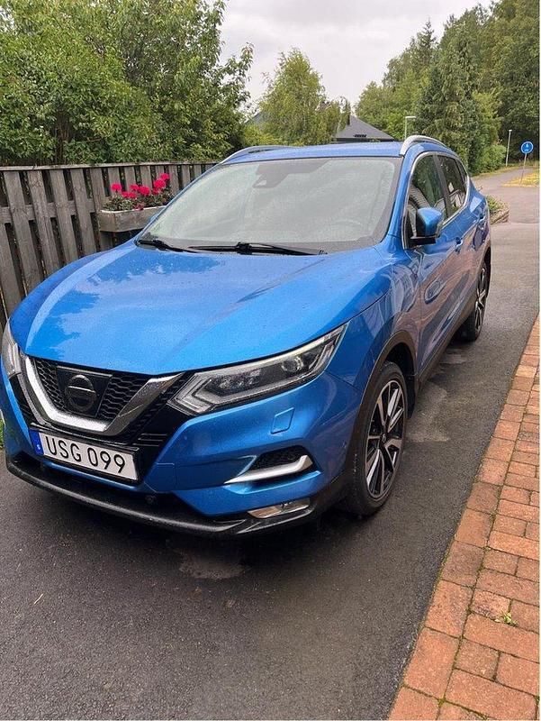 Blå Begagnad 2018 Nissan Qashqai SUV | 160 000 kr (Marknadspris) - Bild 1/4