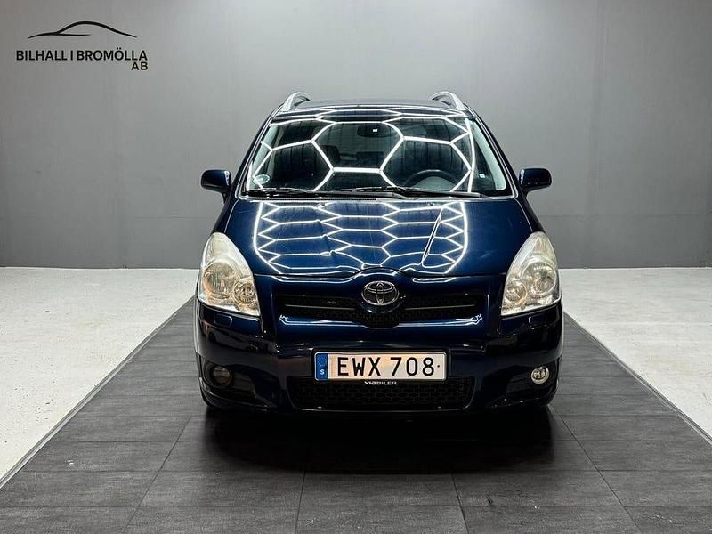 Blå Begagnad 2008 Toyota Corolla Kombi | 64 900 kr (Marknadspris) - Bild 1/4