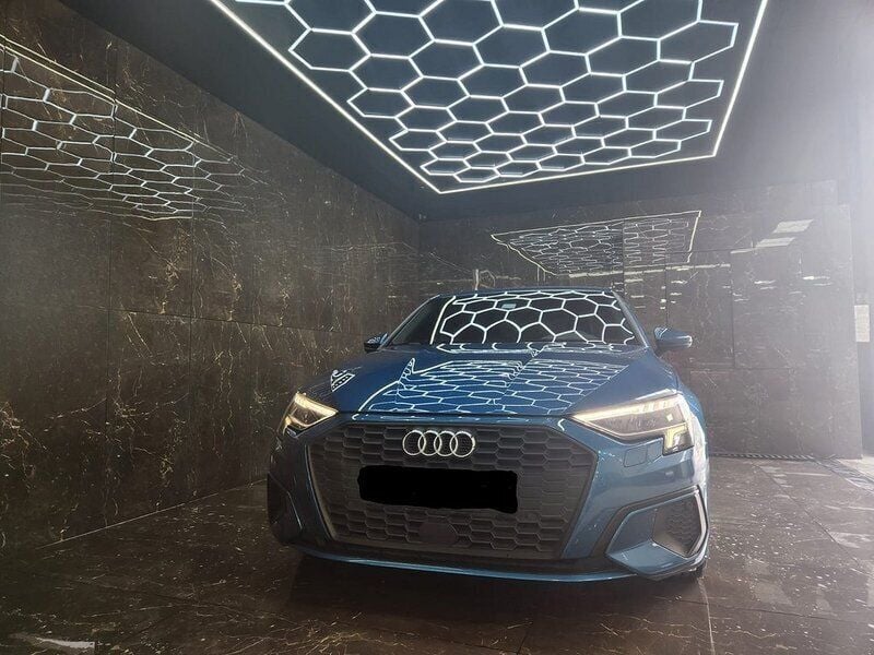 Begagnad Audi A3 Comfort 150 HK (110 kW) 2021 Blå Sedan