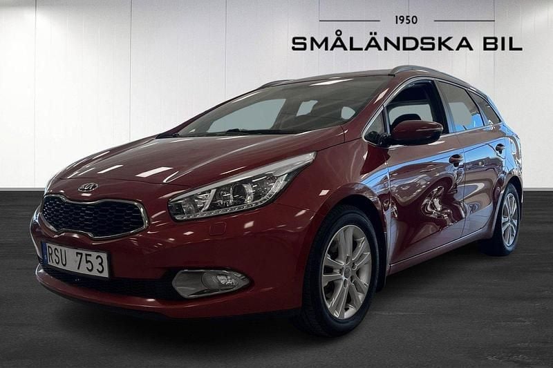 Röd Begagnad 2012 Kia Ceed Sportswagon Comfort Kombi | 74 900 kr (Marknadspris) - Bild 1/4