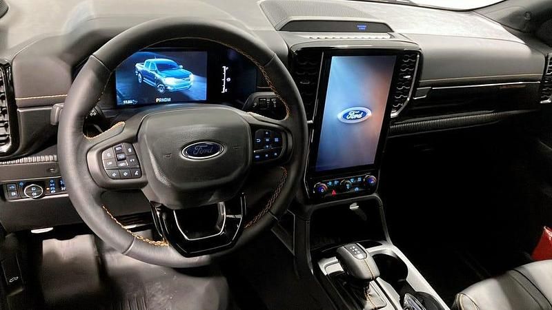 Ny Ford Ranger 280 HK (205 kW) 2025 Vit Pickup