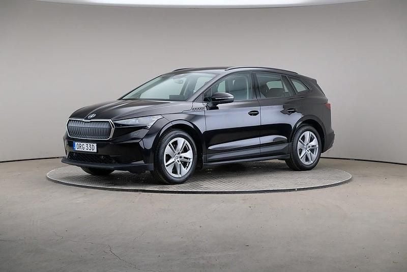 Svart Begagnad 2022 Skoda Enyaq iV Drive SUV | 339 000 kr (Superpris) - Bild 1/4