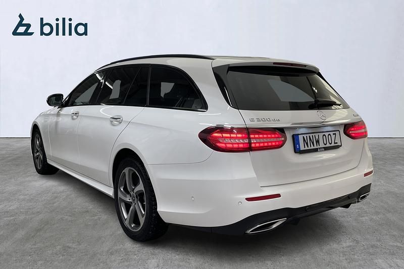 Begagnad Mercedes E300 AMG 310 HK (228 kW) 2023 Vit Kombi