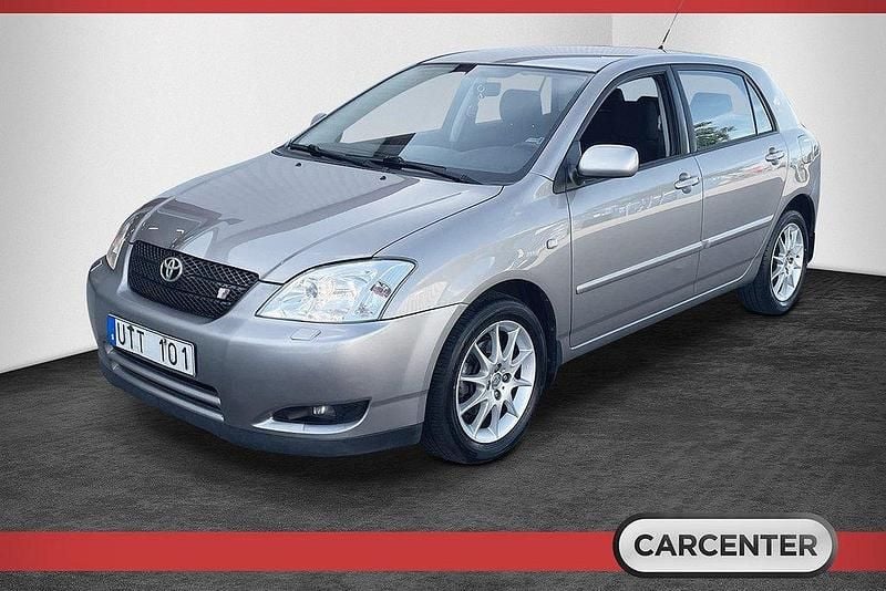 Grå Begagnad 2004 Toyota Corolla Sport Halvkombi | 44 500 kr (Dyr) - Bild 1/4
