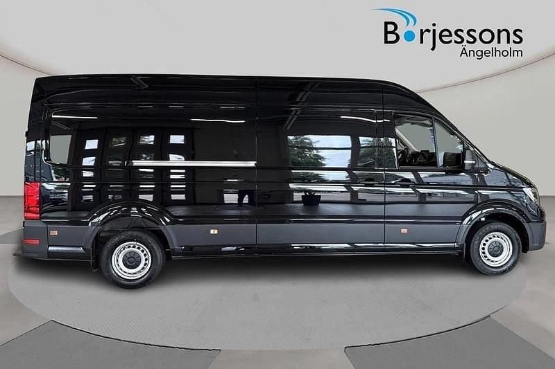 Ny VW Crafter 180 HK (132 kW) 2025 Svart Van