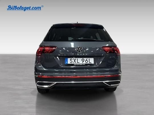 Begagnad VW Tiguan 203 HK (149 kW) 2021 Grå SUV