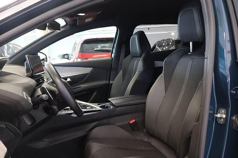 Begagnad Peugeot 3008 GTi 131 HK (96 kW) 2024 Blå SUV