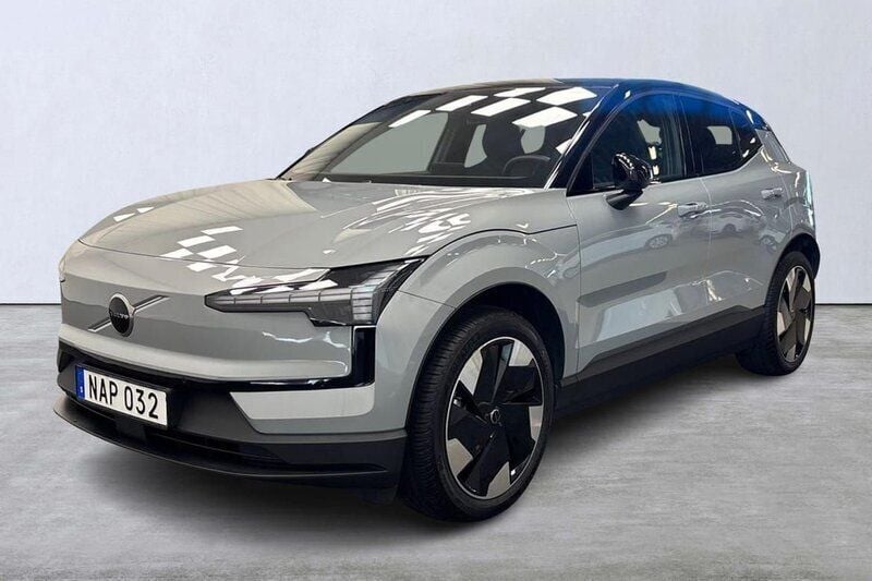 Grå Begagnad 2023 Volvo EX30 Plus SUV | 369 000 kr (Bra pris) - Bild 1/4