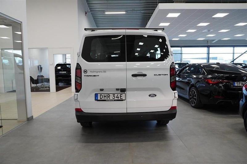 Begagnad Ford Transit Custom Trend 170 HK (125 kW) 2024 Vit Kombi