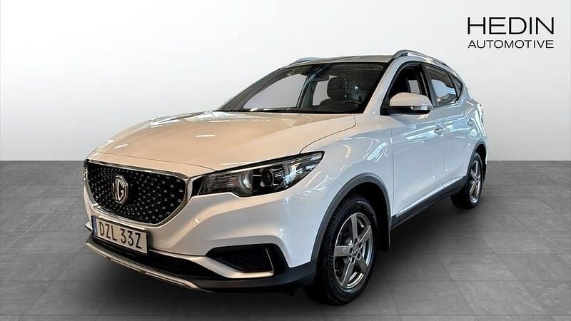 Begagnad MG ZS Luxury 105 kW (143 HK) 2020 Vit SUV