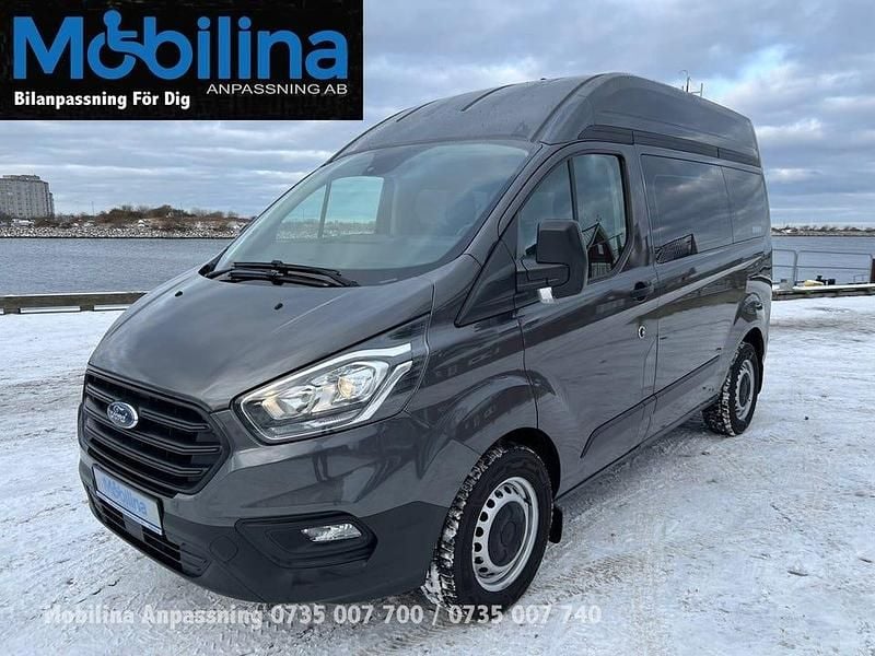 Begagnad Ford Transit Custom 131 HK (96 kW) 2022 Magnetic metalic Kombi